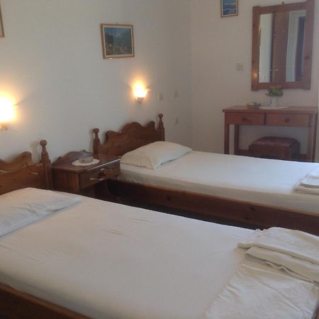 Rania Apartments Antiparos Екстер'єр фото