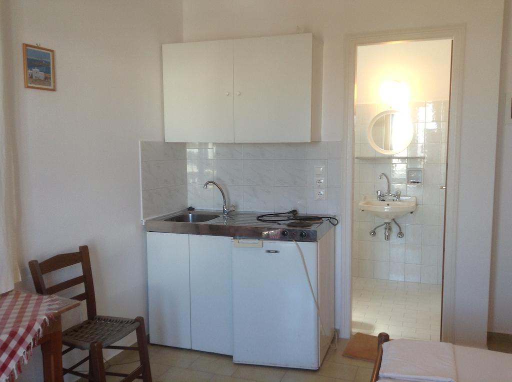 Rania Apartments Antiparos Екстер'єр фото