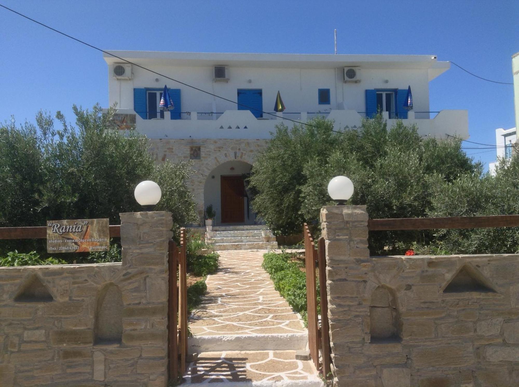 Rania Apartments Antiparos Екстер'єр фото
