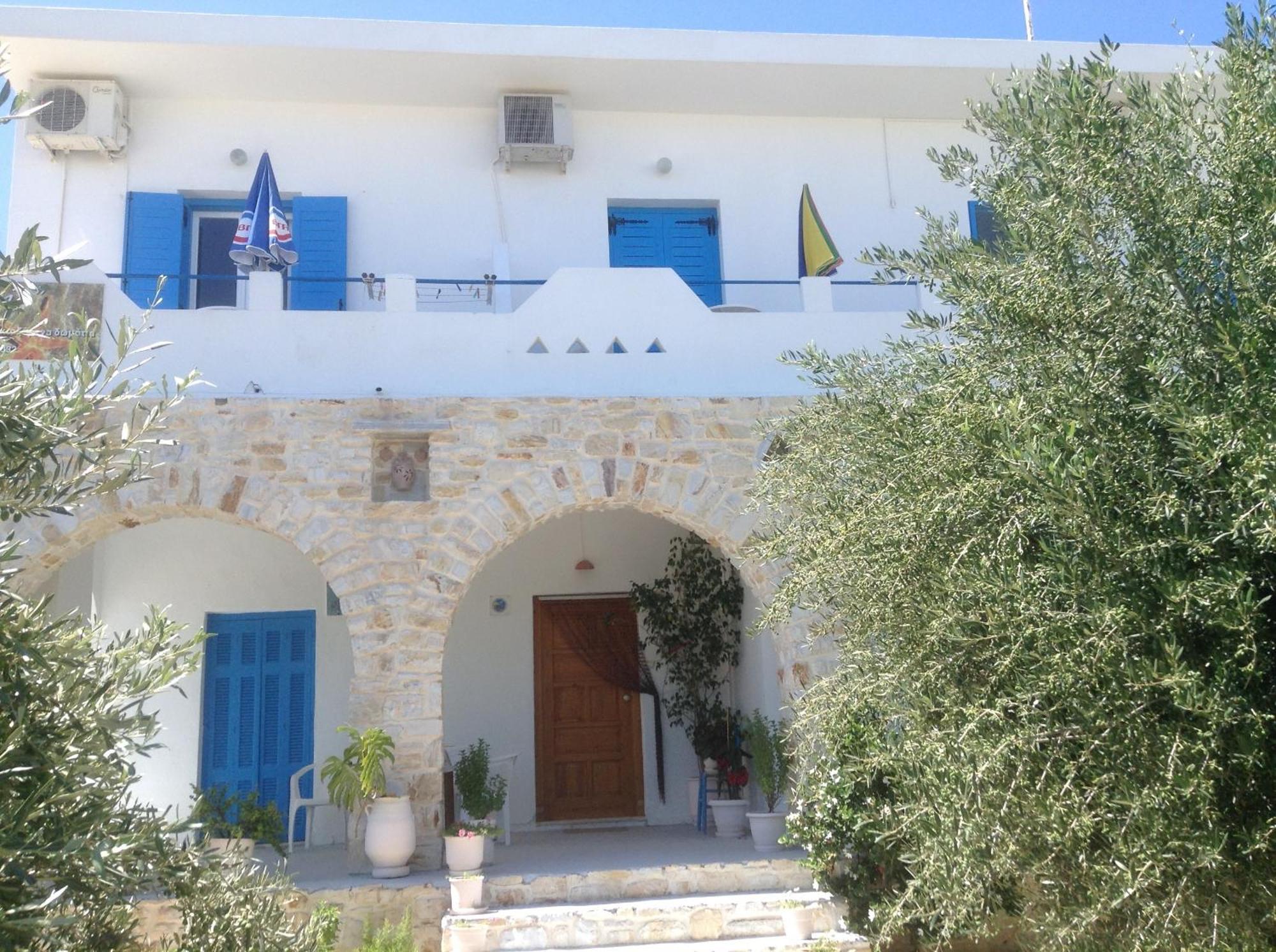 Rania Apartments Antiparos Екстер'єр фото